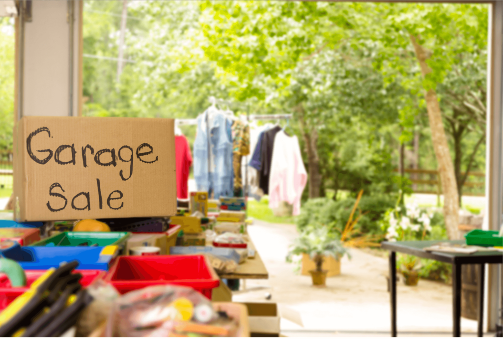 best tips for profitable garage sale, step by step garage sale set up guide, successful garage sale tips