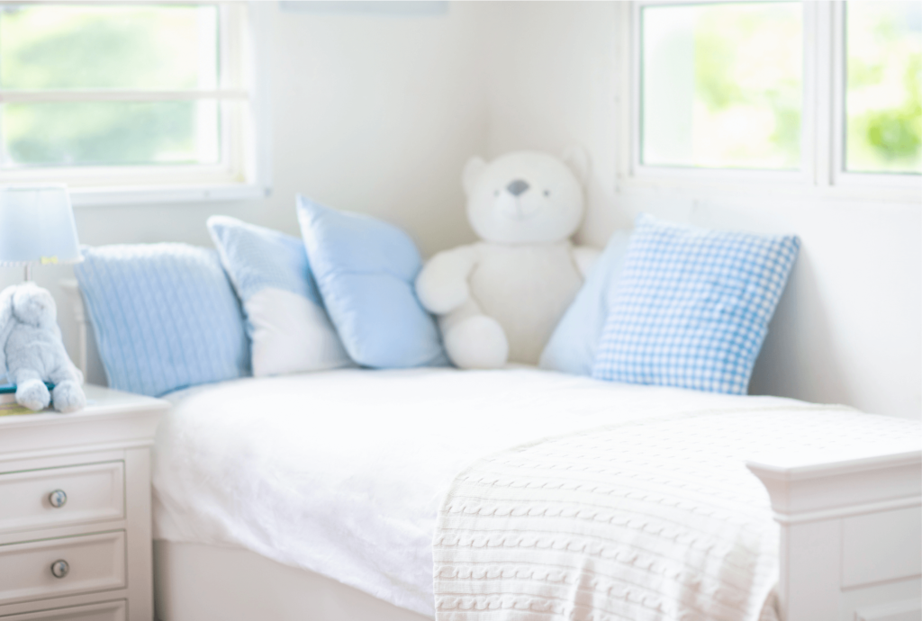 new bed tips, what to look for with a new bed, when to get a child a bed